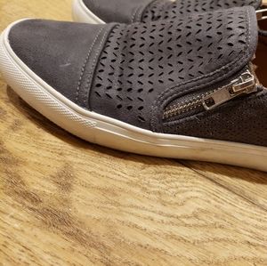 report alexa shoes charcoal